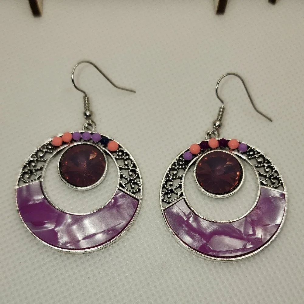 Elegant Purple and Silver Earrings‎